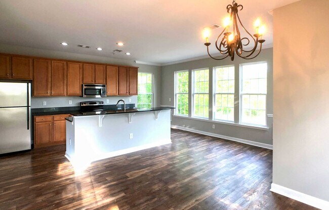 Cocina - 2834 Howard Ave