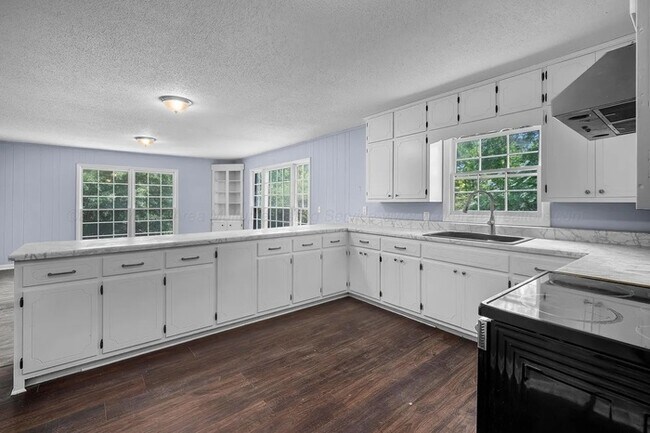 Building Photo - 4758 CR 831