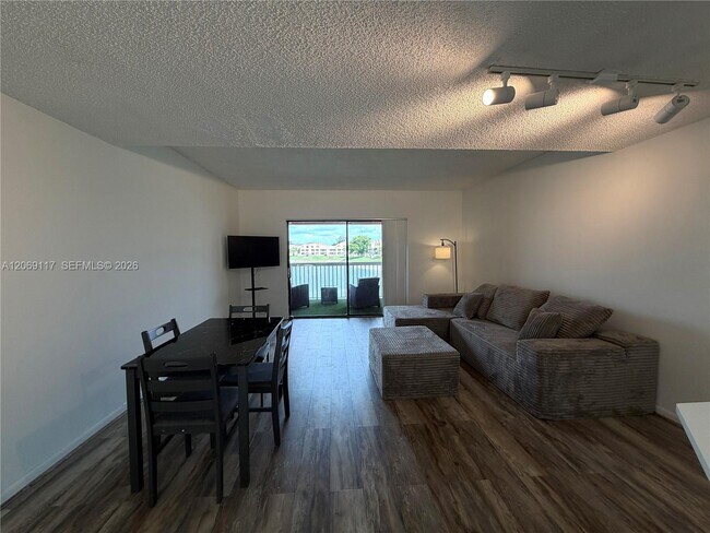 Building Photo - 5200 NW 31st Ave