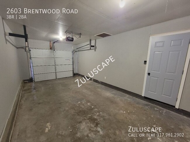Building Photo - 2603 Brentwood Road / 3 bed 1.5 Bath in Ne...