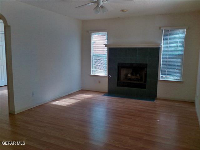 Building Photo - 6940 Crown Ridge Dr