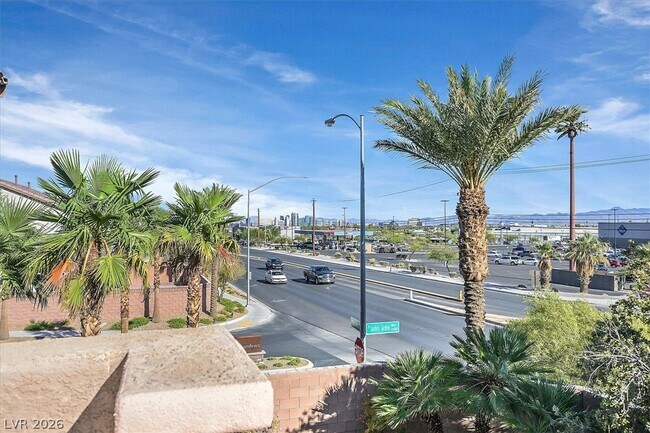 Foto del edificio - 7219 Lavender Rose Ave