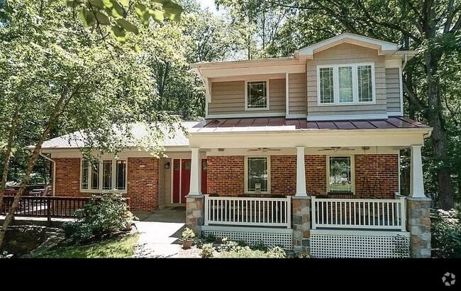 Building Photo - 5214 Redwing Dr