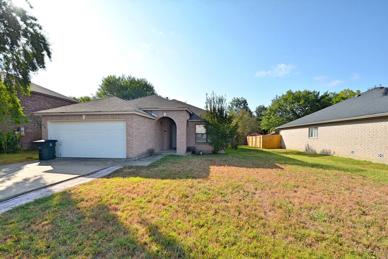 358 Stone Point, New Braunfels, TX 78130 House Rental in New