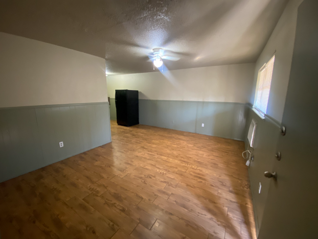 Foto del edificio - 1717 48th St