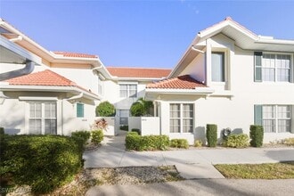 Building Photo - 4910 Deerfield Way