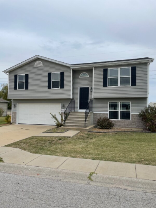 412 Edwin Dr, Dupo, IL 62239 House Rental in Dupo, IL