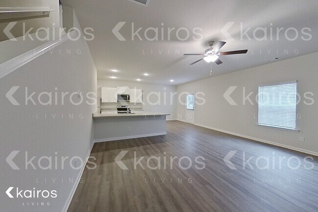 Building Photo - 3432 Bridgewood Dr.