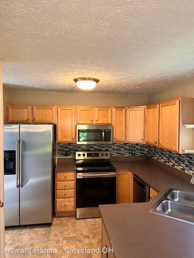 Foto del edificio - 3 br, 2.5 bath House - 2478 Cedar Creek Lane