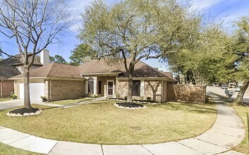 Building Photo - 19610 Vernier Woods Ln