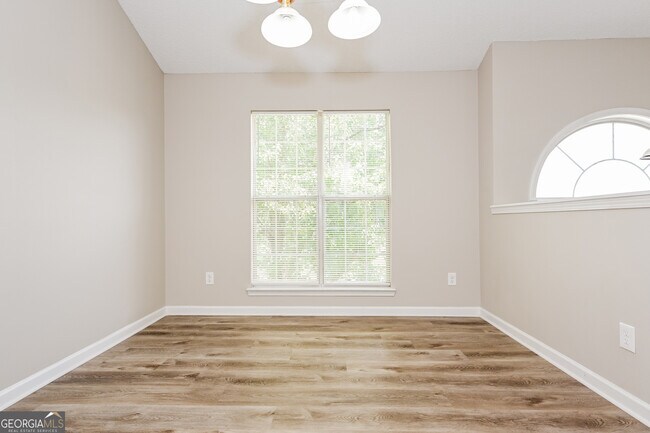 Building Photo - 6721 Chesepeake Trail