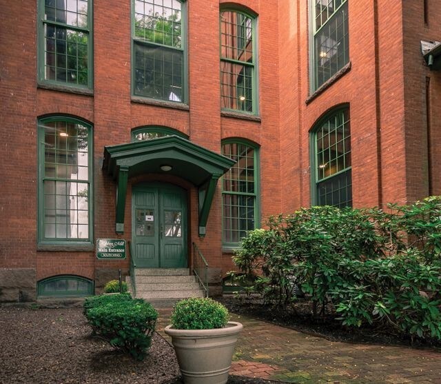 Ribbon Mills Apartments Rentals Manchester, CT