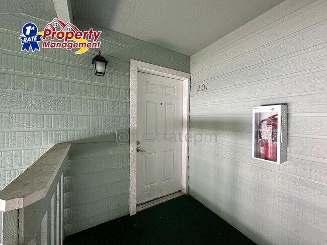 Foto del edificio - 1720 S Eagleson Rd