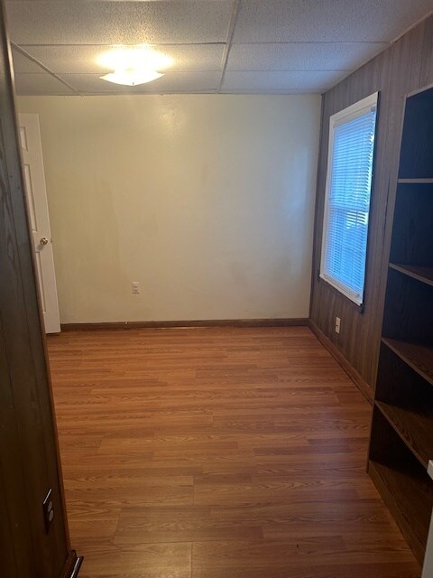 Foto del edificio - 215 S Main St