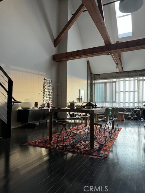 Foto del edificio - 530 S Hewitt St