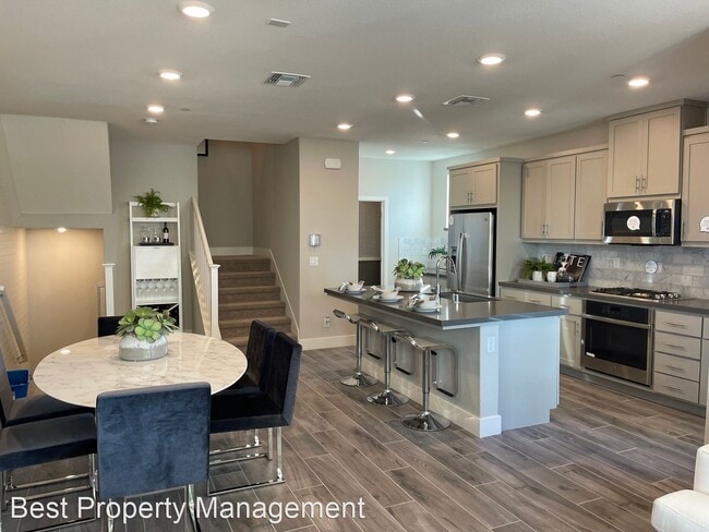 Building Photo - 3 br, 2.5 bath House - 5700 Greige Cir Unit B