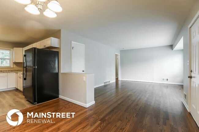 Foto del edificio - 6000 E 102nd St