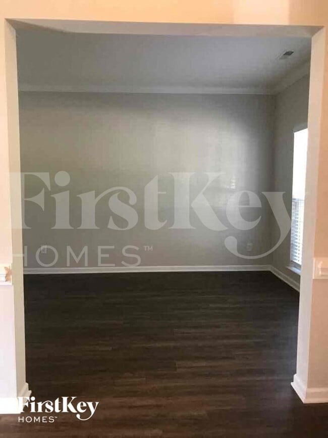 Building Photo - 4204 Laurel Ridge Cir