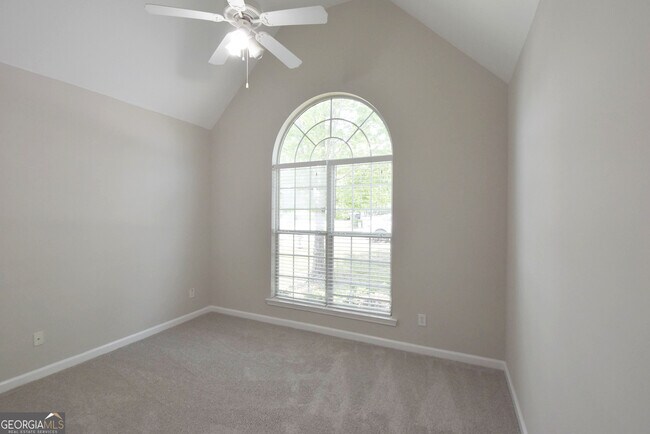 Foto del edificio - 208 Turnbridge Cir