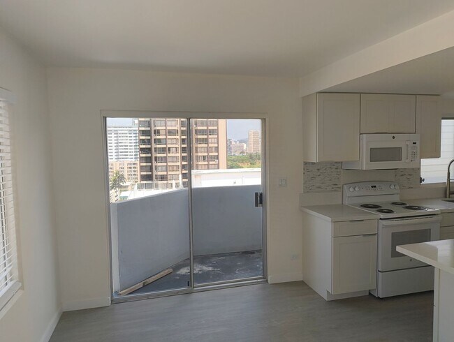 Foto del edificio - 2bd 2ba in Waikiki – Available Now!