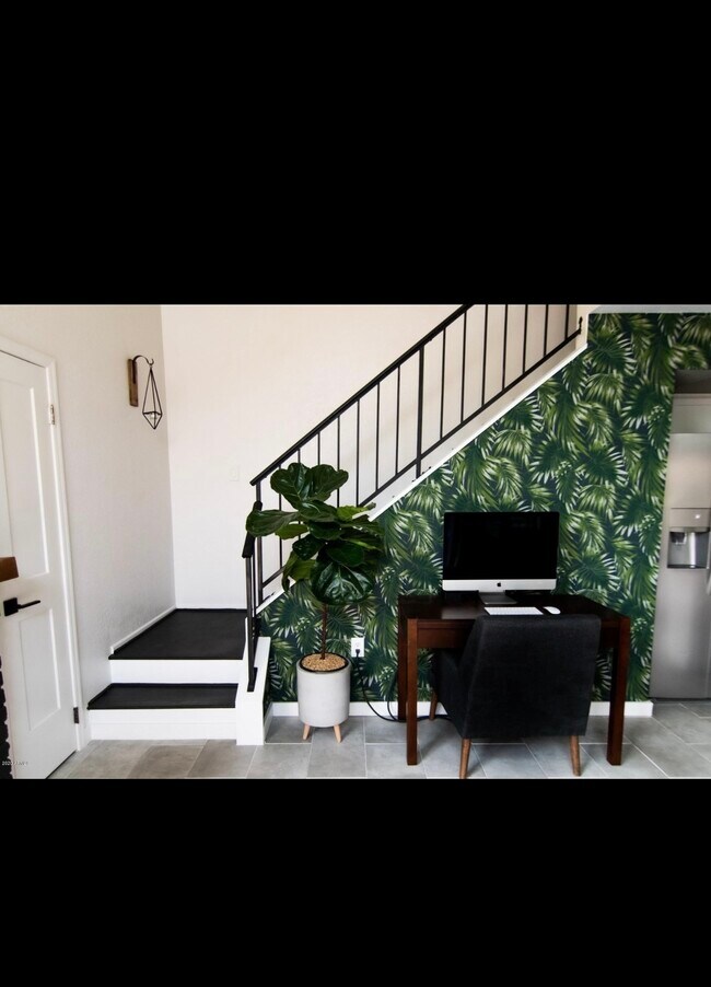 Foto del edificio - 602 N May