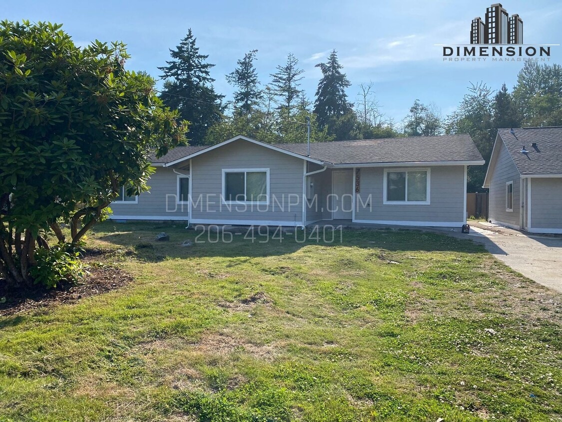 Primary Photo - Modern Remodel – 4 Bed, 2 Bath Home in Pri...