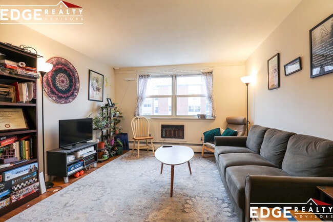 Photo - 11 Commonwealth Ct Apartment