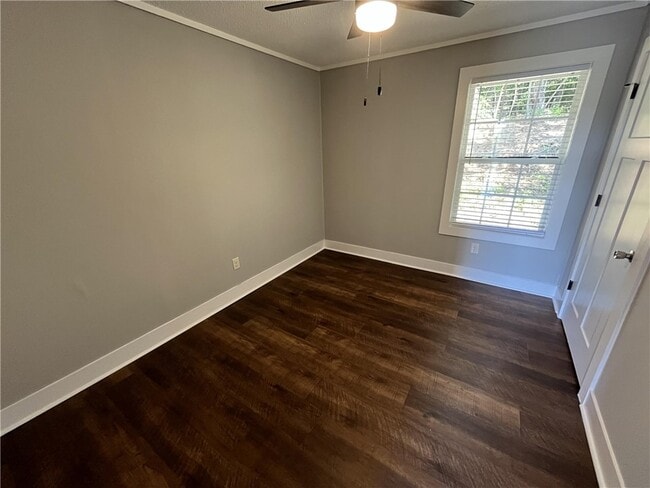 Building Photo - 1727 President St