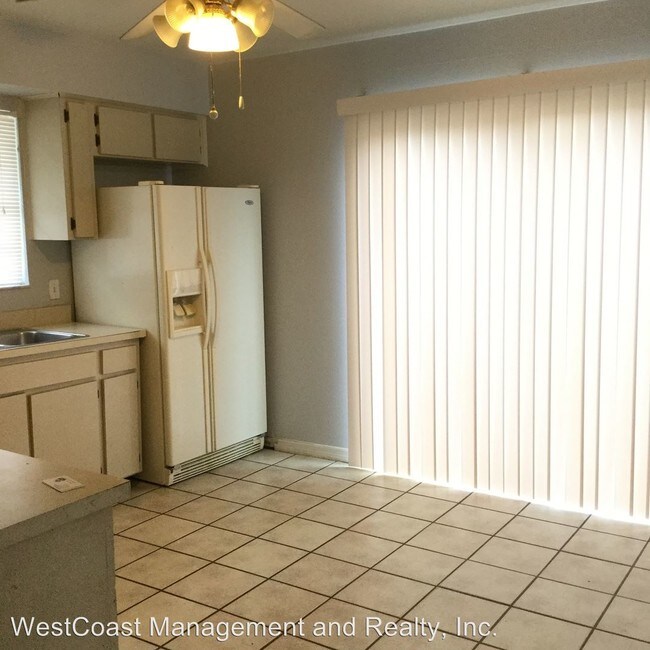 Foto del edificio - 22777 Penny Loop