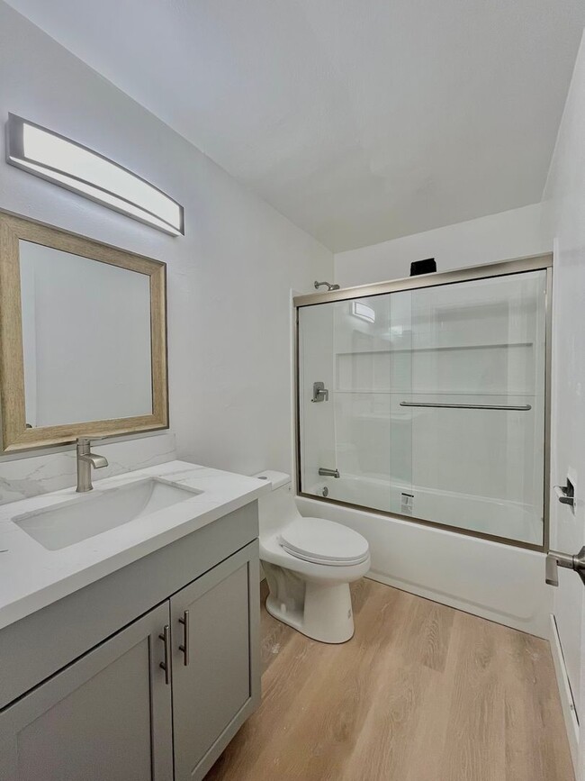Building Photo - Gunrock Apartments