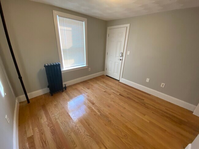 Foto del edificio - 309 Highland Ave