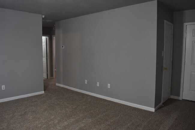 Foto del edificio - 3608 Shelby Dr