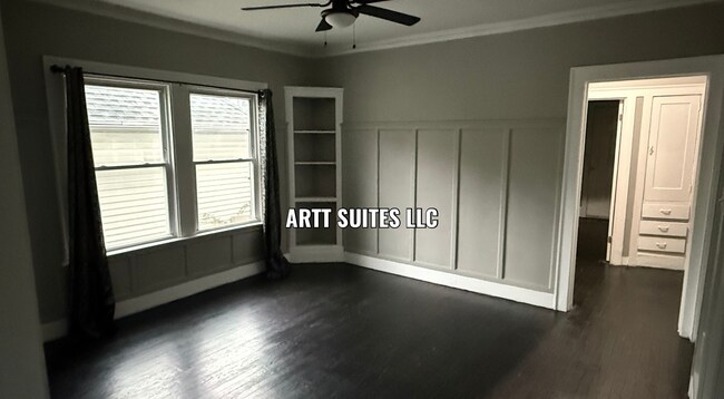 Comedor - 15987 Nelamere Rd