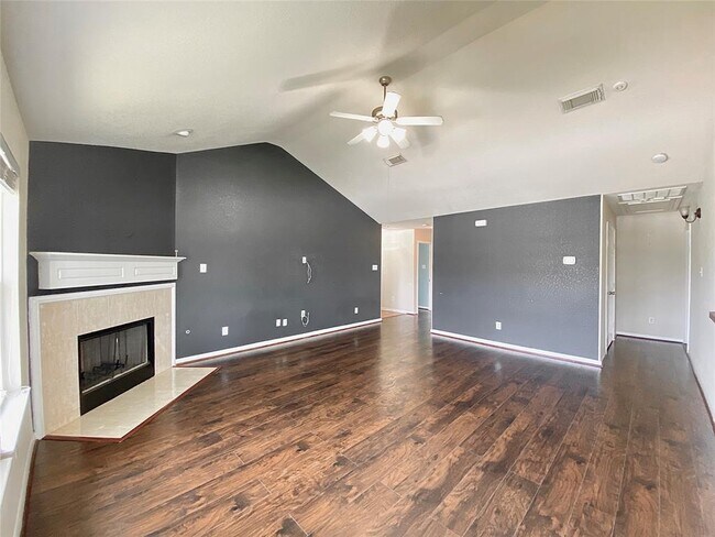 Building Photo - 3122 Rendezvous Ct