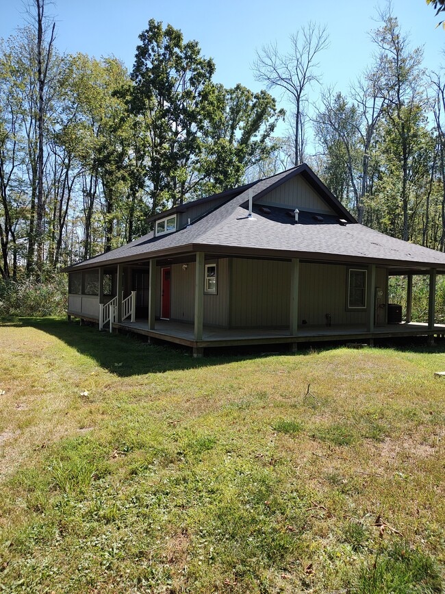 Building Photo - 2125 US-9