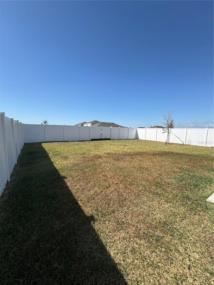 Foto del edificio - 3531 Lounging Wren Ln