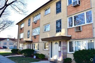 Building Photo - 2802 N Rutherford Ave
