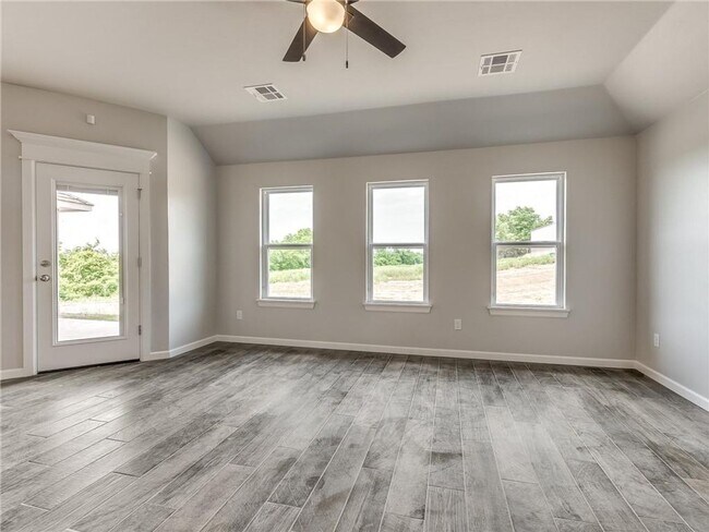 Building Photo - Brand New Home For Lease in Tuttle