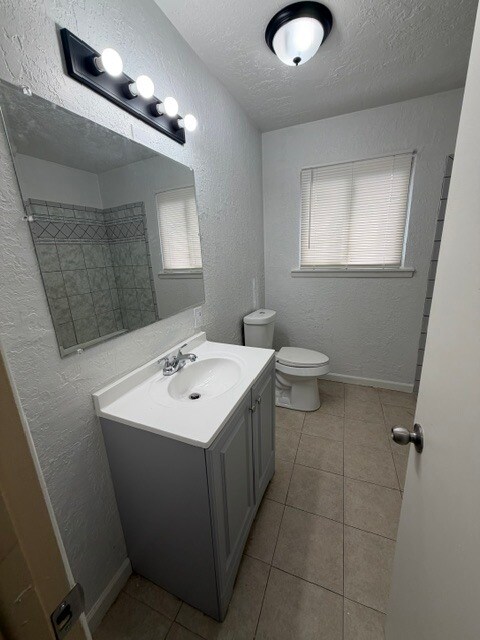 Foto del edificio - 512 NW Glendale Dr