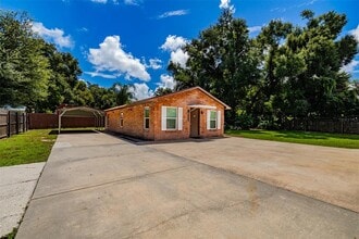 Building Photo - 501 Bryan Rd