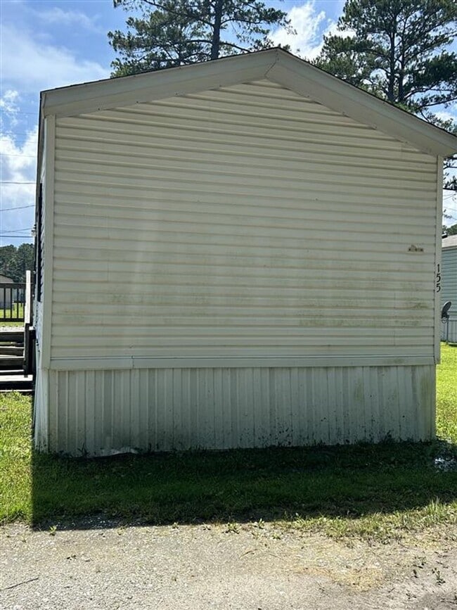 Building Photo - 139 Hubert Blvd