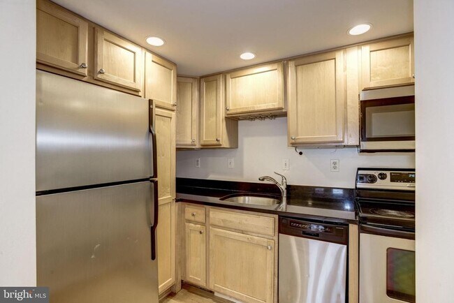 Foto del edificio - 1133 13th St NW