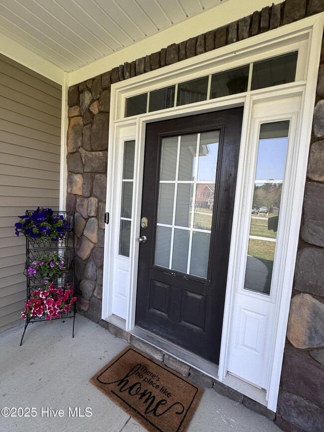 Foto del edificio - 414 Wolfe Ln