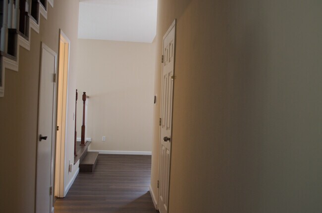 Building Photo - 22234 Miston Dr