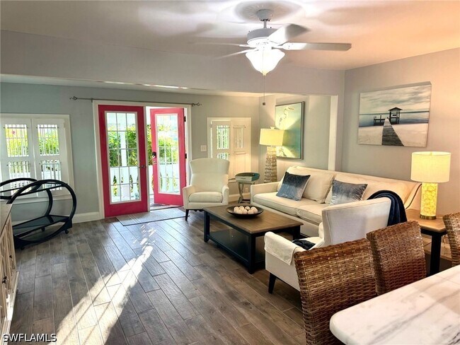 Building Photo - 981 8th Terrace N