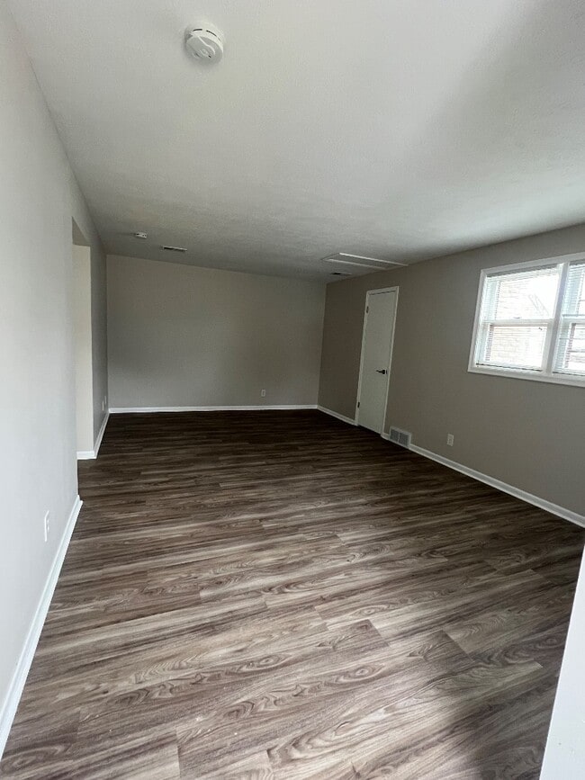 Foto del edificio - 1902 S 46th St