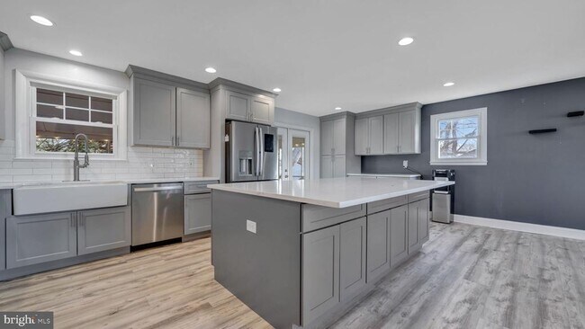 Foto del edificio - 1312 Magnolia Ave