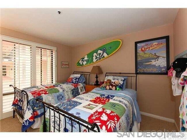 Building Photo - FULLY FURNISHED 2 BED/2 BATH CONDO IN LA JOLLA