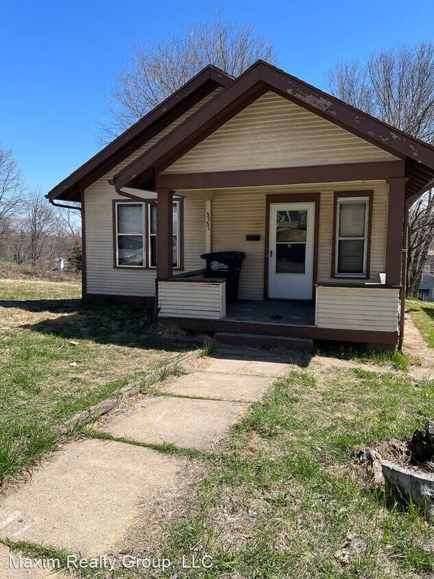 Primary Photo - 2 br, 1 bath House - 3731 N 44 AVE
