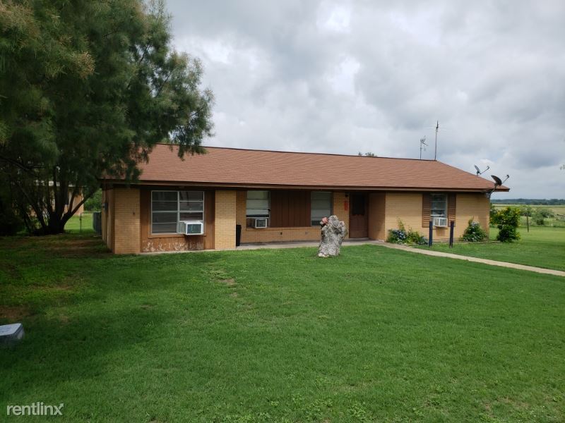 Primary Photo - 3 br, 1 bath House - 179 CR 382